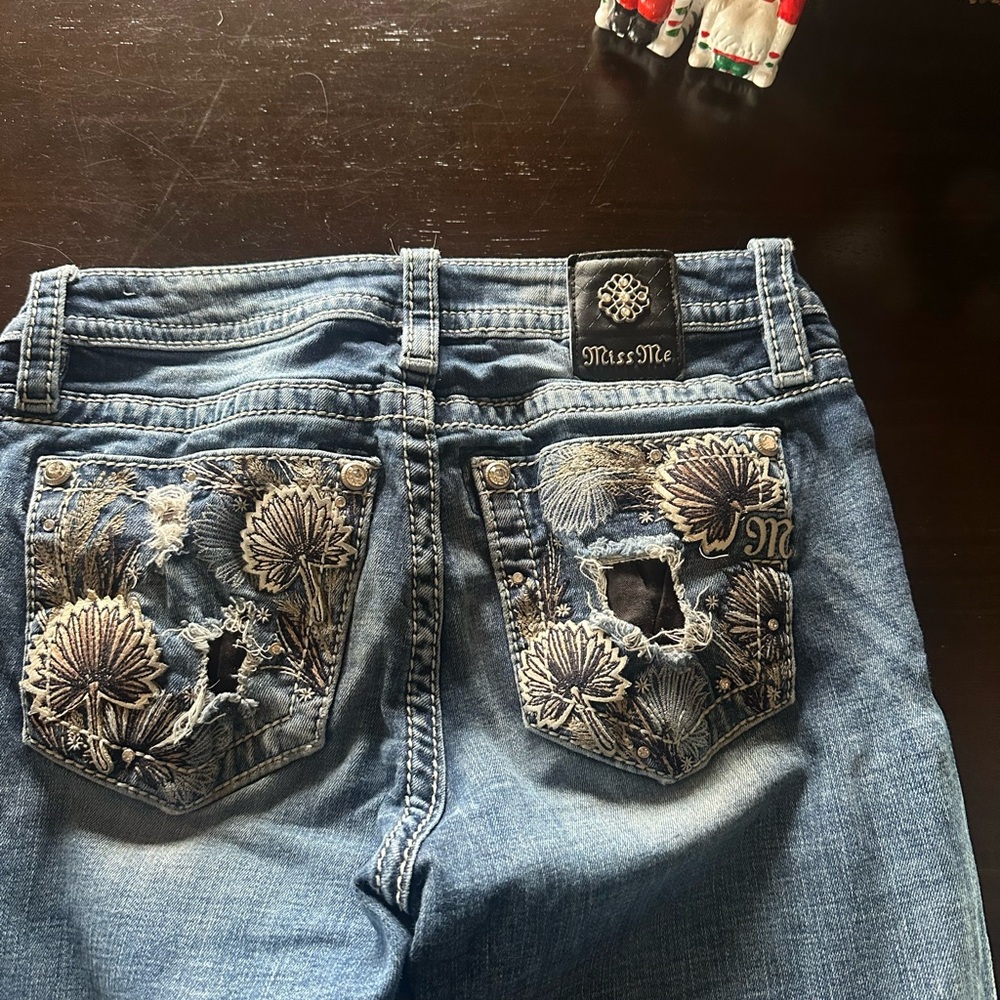 Miss Me Distressed Blue Jeans with Floral Embroidery